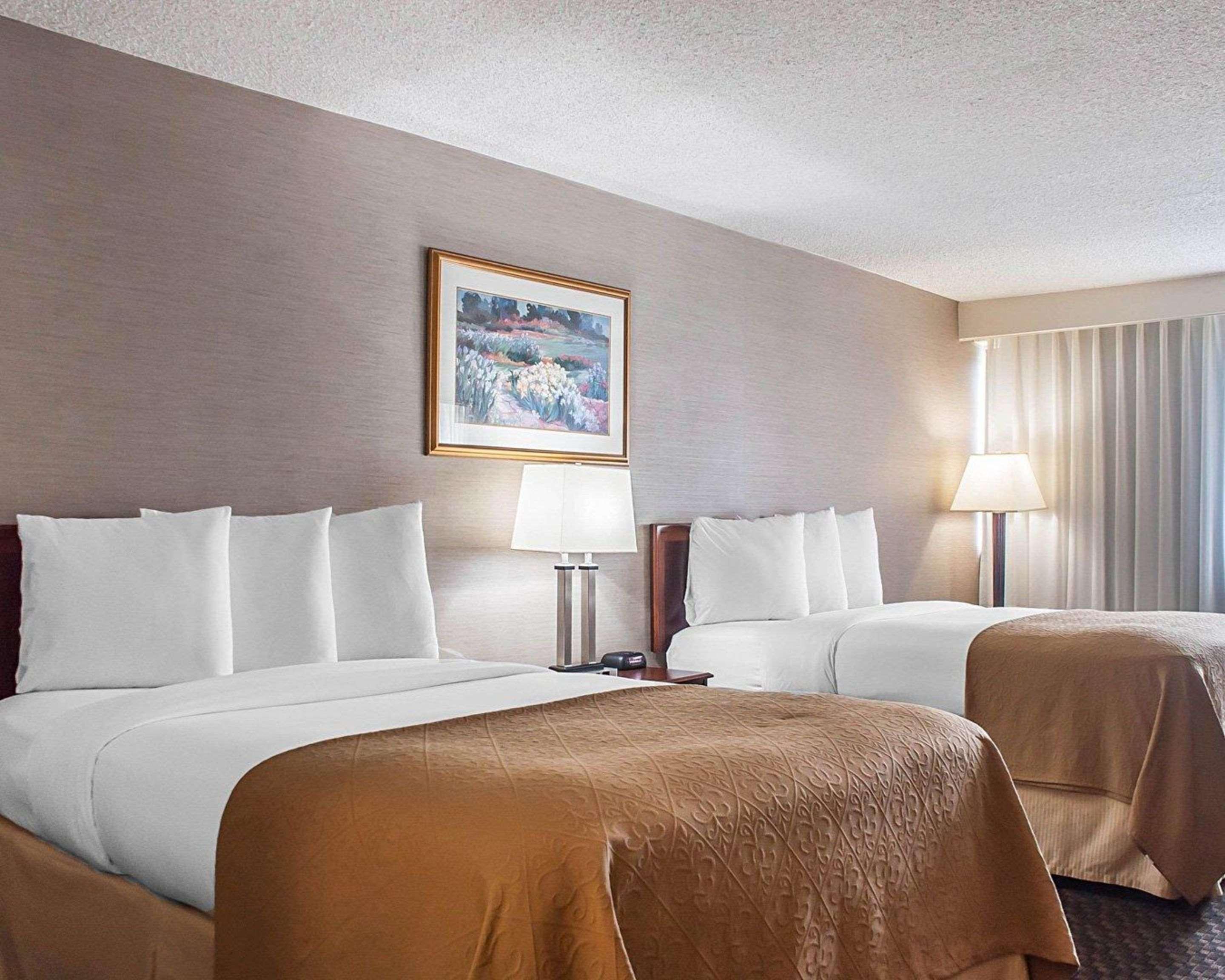 Quality Inn & Suites Vestal Binghamton Near University Exterior foto